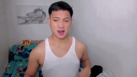 xsebastian19 online show from April 24, 7:49 pm