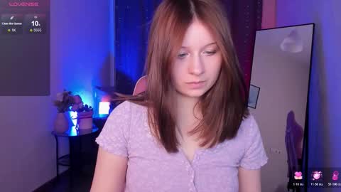 Snapshot of xshybabyflorax chatting on February 27, 1:44 pm Enny baby online show from February 27, 1:44 pm