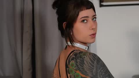 Blue online show from April 27, 11:58 pm