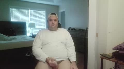 Snapshot of xstrokenchillx chatting on October 16, 10:11 pm Wayne online show from October 16, 10:11 pm