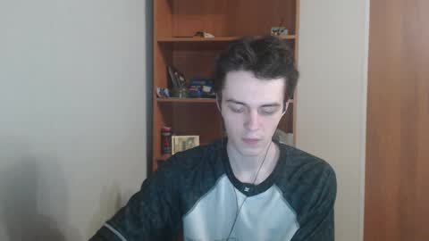 Snapshot of xtraqqq chatting on November 12, 9:14 pm traqqq online show from November 12, 9:14 pm