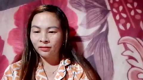 xuxulove00 online show from September 27, 1:54 am