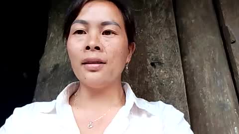 xuxulove00 online show from May 30, 9:39 am