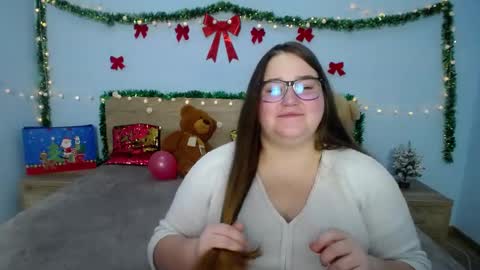 Snapshot of xx_daniella_xx chatting on January 12, 1:00 am xx daniella xx online show from January 12, 1:00 am