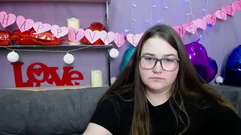 Snapshot of xx_daniella_xx chatting on February 11, 4:24 pm xx daniella xx online show from February 11, 4:24 pm