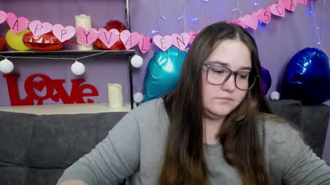 Snapshot of xx_daniella_xx chatting on February 12, 4:33 pm xx daniella xx online show from February 12, 4:33 pm