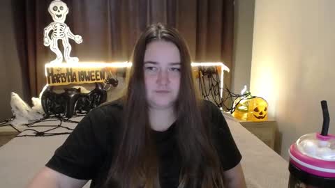 Snapshot of xx_daniella_xx chatting on October 25, 6:32 am xx daniella xx online show from October 25, 6:32 am