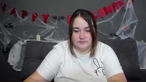 Snapshot of xx_daniella_xx chatting on October 30, 7:21 am xx daniella xx online show from October 30, 7:21 am