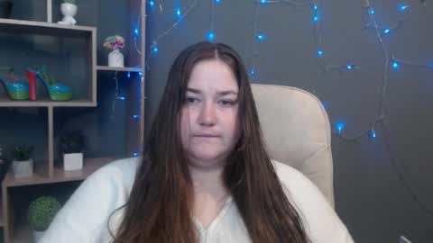 Snapshot of xx_daniella_xx chatting on November 14, 7:29 am xx daniella xx online show from November 14, 7:29 am