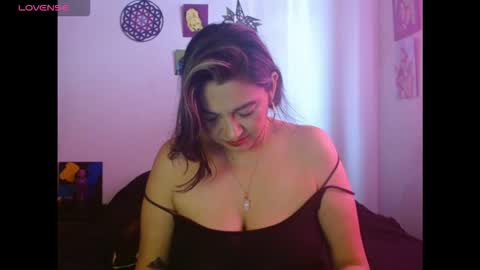 Snapshot of xxantonellaxxx chatting on November 6, 6:31 pm antonella online show from November 6, 6:31 pm