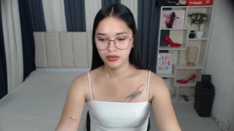 Snapshot of xxbigcockchloexx chatting on September 22, 5:31 am CHLOES ROOM online show from September 22, 5:31 am