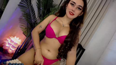 Snapshot of xxcumcatcherxx chatting on December 2, 1:47 am Jane online show from December 2, 1:47 am