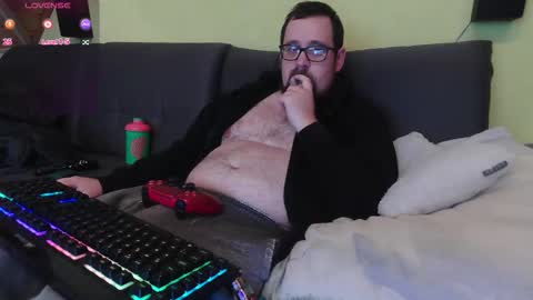 Snapshot of xxevoker chatting on September 26, 11:25 am xxevoker online show from September 26, 11:25 am