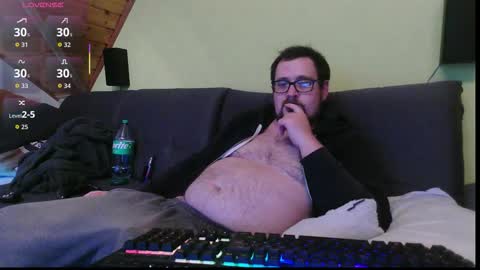 Snapshot of xxevoker chatting on October 23, 8:51 pm xxevoker online show from October 23, 8:51 pm