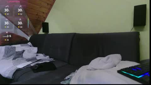 Snapshot of xxevoker chatting on October 26, 5:52 pm xxevoker online show from October 26, 5:52 pm