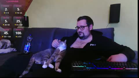 Snapshot of xxevoker chatting on October 30, 11:44 am xxevoker online show from October 30, 11:44 am