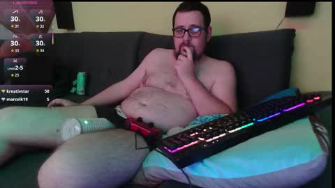 Snapshot of xxevoker chatting on December 13, 7:53 pm xxevoker online show from December 13, 7:53 pm