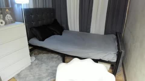 xxjasminfoxxx online show from November 1, 10:17 am