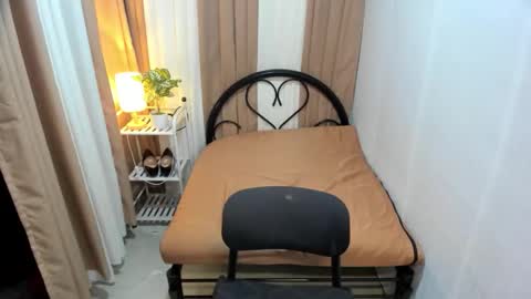 xxjasminfoxxx online show from November 6, 6:09 pm