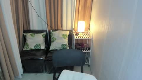 xxjasminfoxxx online show from December 1, 5:07 pm