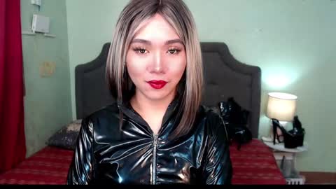 Snapshot of xxkagura_hugecock_69xx chatting on January 27, 11:22 pm Kagura online show from January 27, 11:22 pm