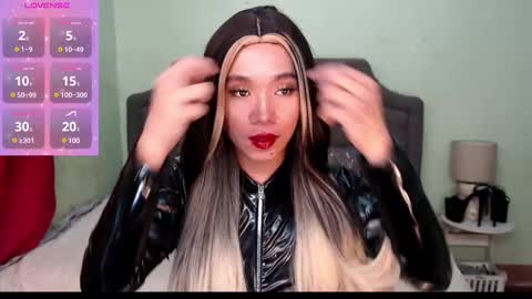 Snapshot of xxkagura_hugecock_69xx chatting on February 15, 12:11 pm Kagura online show from February 15, 12:11 pm