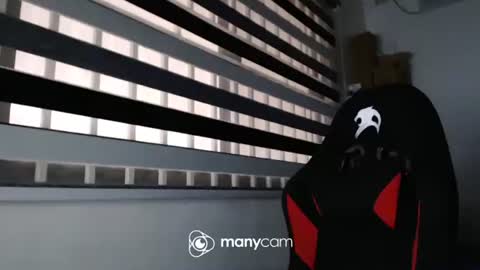 Snapshot of xxmonsterbigcockxx chatting on February 5, 4:06 am Kaycee online show from February 5, 4:06 am