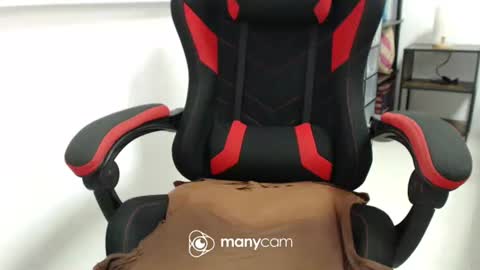 Snapshot of xxmonsterbigcockxx chatting on February 12, 6:40 am Kaycee online show from February 12, 6:40 am