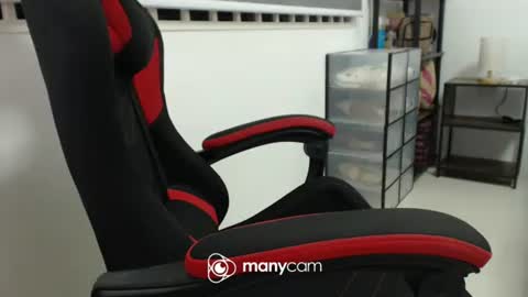 Snapshot of xxmonsterbigcockxx chatting on February 19, 3:06 am Kaycee online show from February 19, 3:06 am