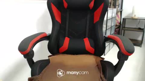 Snapshot of xxmonsterbigcockxx chatting on February 20, 5:12 am Kaycee online show from February 20, 5:12 am