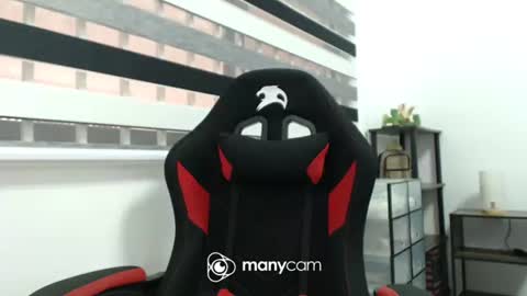 Snapshot of xxmonsterbigcockxx chatting on February 26, 4:25 am Kaycee online show from February 26, 4:25 am