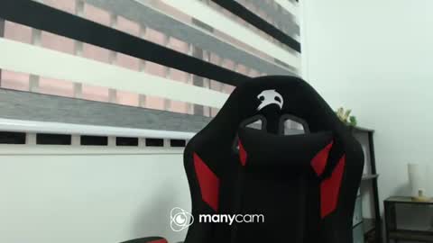 Snapshot of xxmonsterbigcockxx chatting on February 27, 2:42 am Kaycee online show from February 27, 2:42 am