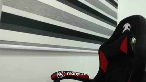 Snapshot of xxmonsterbigcockxx chatting on March 4, 2:21 pm Kaycee online show from March 4, 2:21 pm