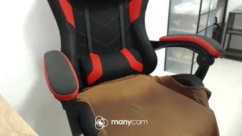 Snapshot of xxmonsterbigcockxx chatting on March 8, 2:12 am Kaycee online show from March 8, 2:12 am