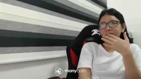 Snapshot of xxmonsterbigcockxx chatting on September 29, 1:27 pm Kaycee online show from September 29, 1:27 pm