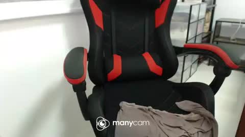 Snapshot of xxmonsterbigcockxx chatting on October 18, 3:13 pm Kaycee online show from October 18, 3:13 pm