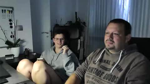 Snapshot of xxstrikerxx chatting on September 11, 4:51 pm Eddi online show from September 11, 4:51 pm