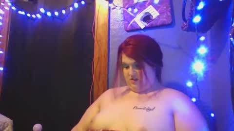 Snapshot of xxxalexisslutxxx chatting on December 10, 5:17 am AlexisDiamondxxx online show from December 10, 5:17 am