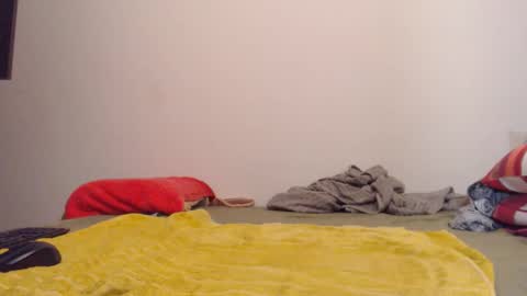 Ayanda online show from February 5, 6:34 pm