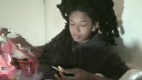 Danielle online show from April 8, 8:42 pm