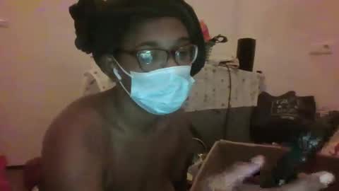 Danielle online show from April 18, 7:07 pm