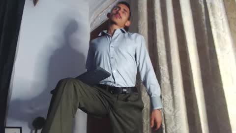 Snapshot of xxxhome_alonexxx chatting on February 4, 7:55 pm Kev online show from February 4, 7:55 pm