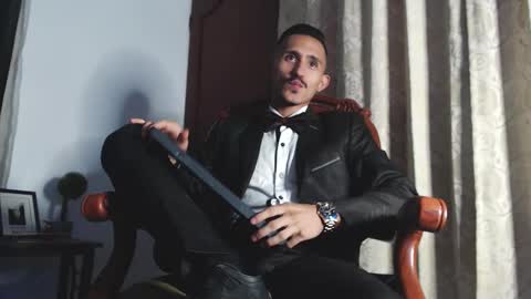 Snapshot of xxxhome_alonexxx chatting on February 25, 7:36 pm Kev online show from February 25, 7:36 pm