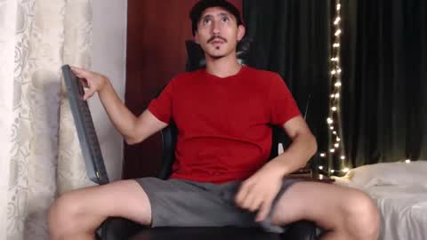 Snapshot of xxxhome_alonexxx chatting on September 22, 7:27 pm Kev online show from September 22, 7:27 pm