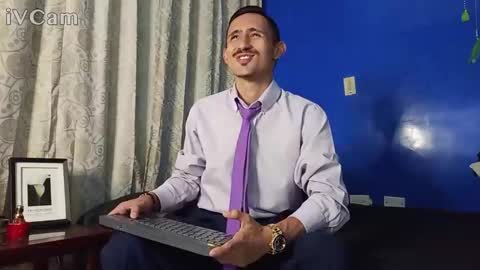 Snapshot of xxxhome_alonexxx chatting on November 13, 7:24 pm Kev online show from November 13, 7:24 pm