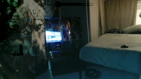 xxxjrstrokesxxx online show from February 6, 12:33 am