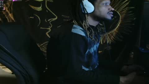 xxxjrstrokesxxx online show from February 19, 11:14 pm