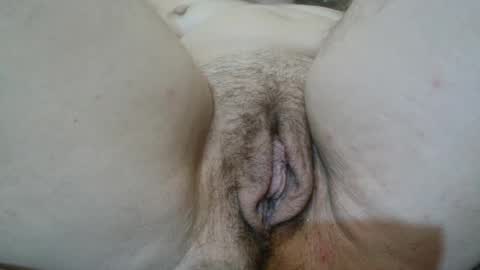 Lola online show from March 8, 9:29 pm