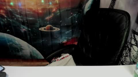 Lana online show from March 2, 10:24 am