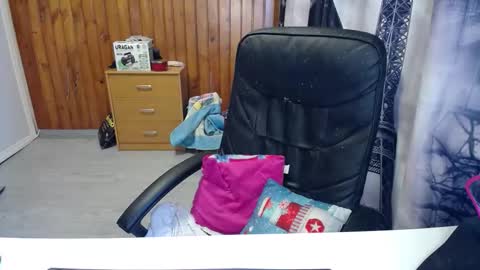 Lana online show from March 11, 10:21 am